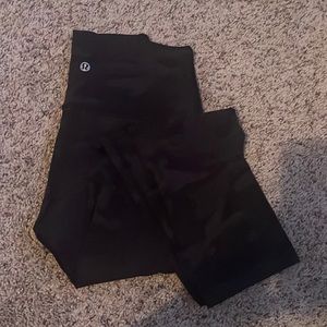 lululemon camo capri leggings